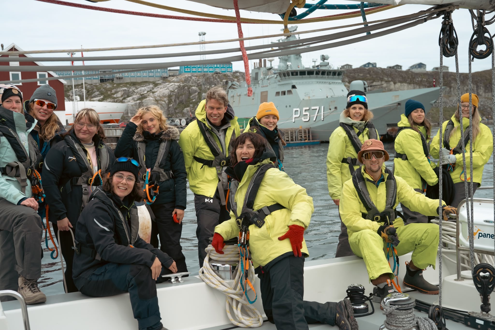Team @grundens vs Team @mustoclothing 
But everyone’s on Team @spinlockhq and @oceansignalltd 💛

@panexplore is Proud of our Technical Partners! 

#sailing #adventure #oceans #expedition #arctic