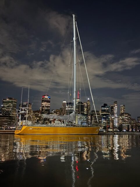 I 💛 NY 

- SV Sea Dragon 
@brooklynbridgemarina