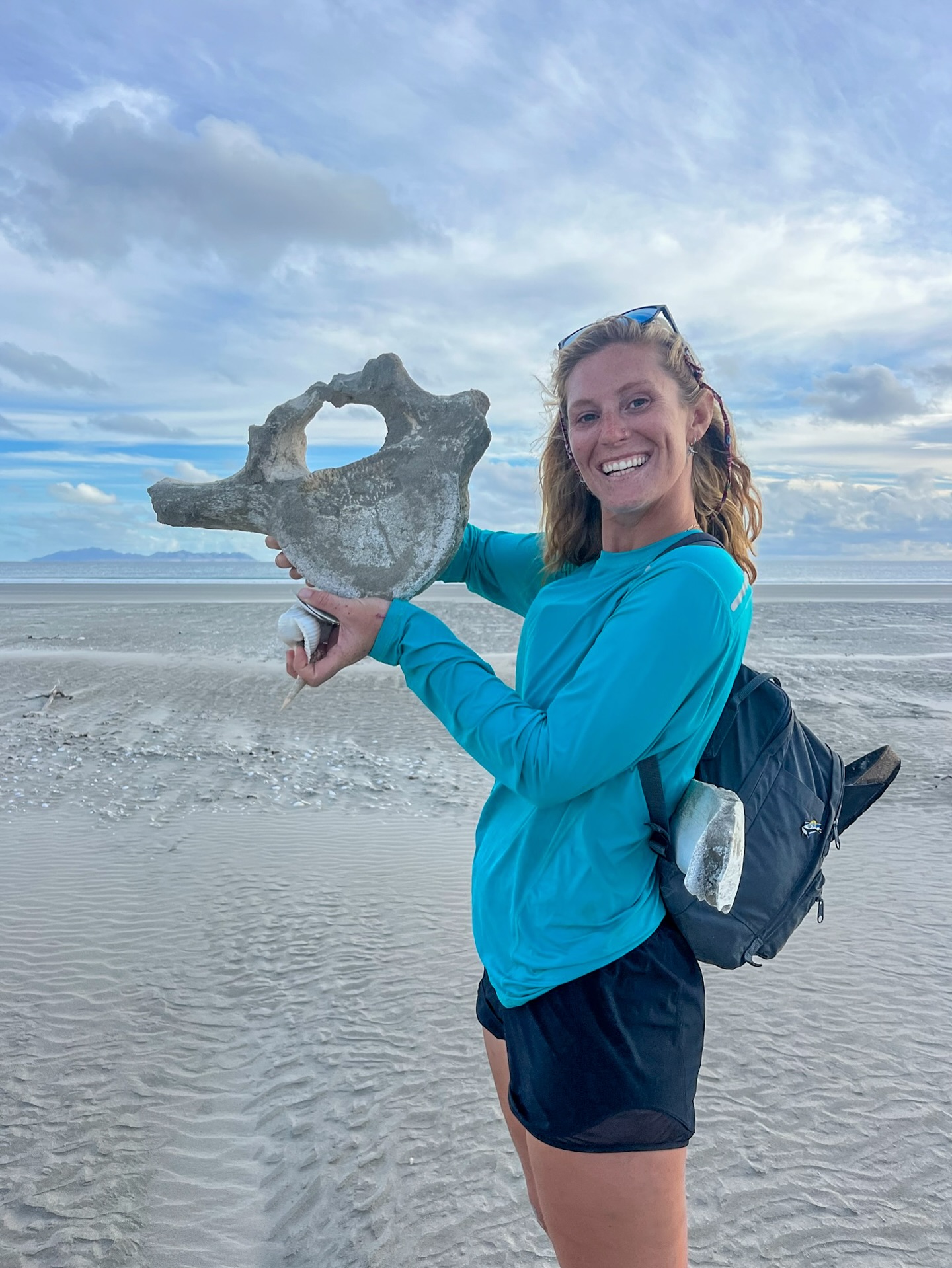 You never know what you’ll find at anchor... 🐋⚓️
A quiet beach in Mexico turned into a marine biology moment when our skipper stumbled upon this massive whale vertebrae.
Adventure doesn’t end when the sails drop—it’s just getting started.
Book your bunk with us today, our itinerary is packed with exciting options!
#PanExplore #sailingadventure #whalebones #anchorlife #marinebiology #sailinginstagram