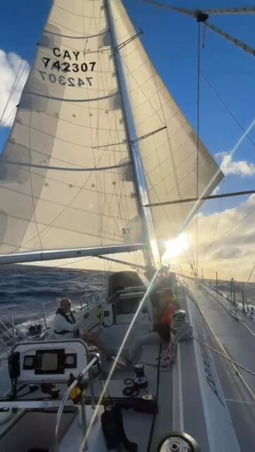 Goosewinging it in the middle of the Atlantic onboard Sea Dragon during the @arc_rally 

Book your Berth with @panexplore